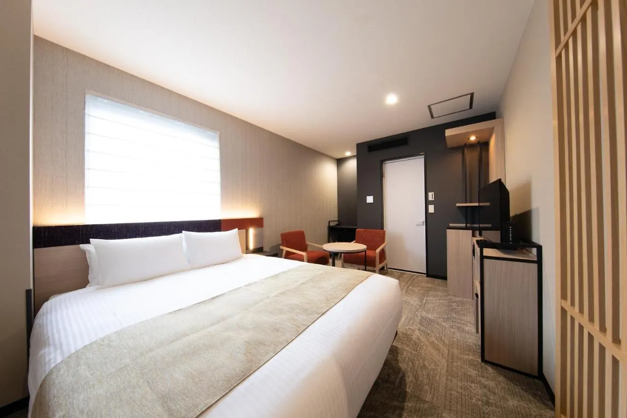 Almont Hotel Nippori Tokyo 3*,